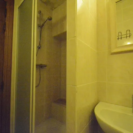 Spacious Retreat, Daverdisse, Cleaning Included