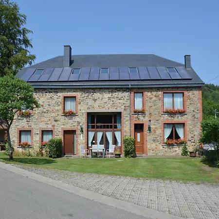 Hébergement de vacances Spacious Retreat, Daverdisse, Cleaning Included *