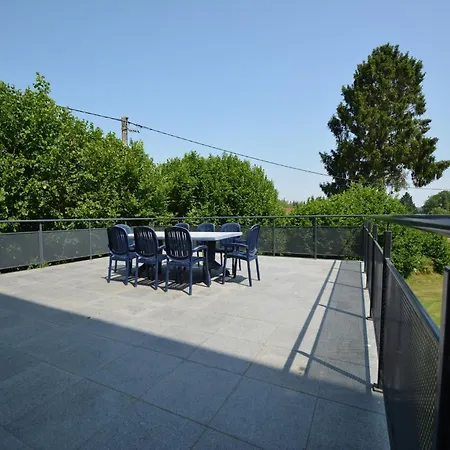 Spacious Retreat, Daverdisse, Cleaning Included *